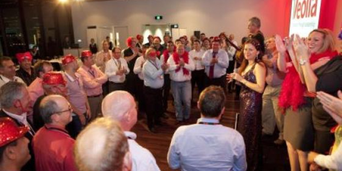  Tania de Jong AM Motivating Staff & Building Teams 