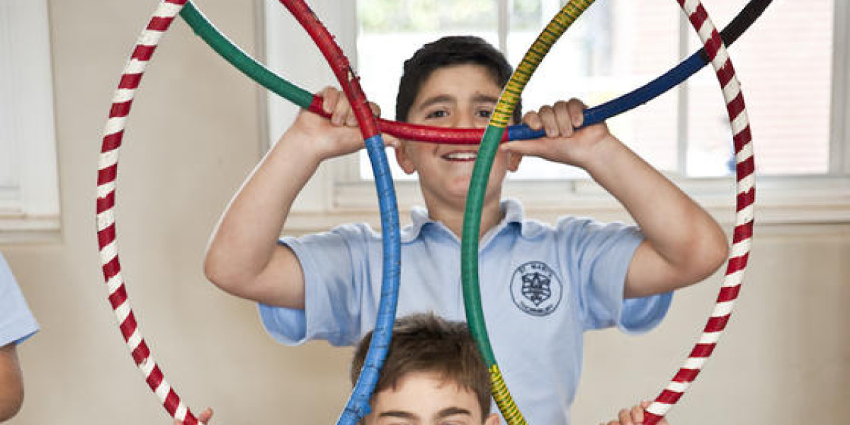  Circus, Dance, Fitness & Mindfulness Workshops 