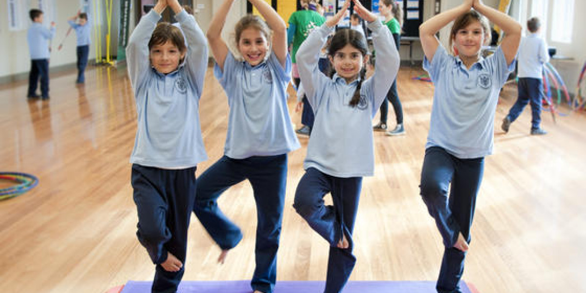  Circus, Dance, Fitness & Mindfulness Workshops 