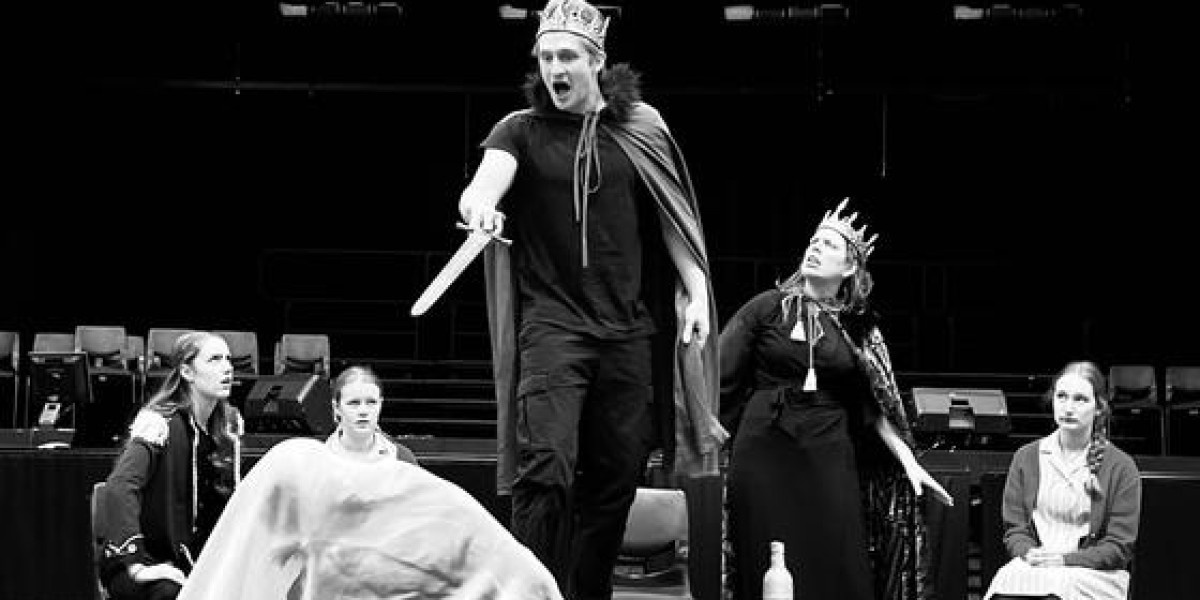  Australian Shakespeare Company Interactive Performances 